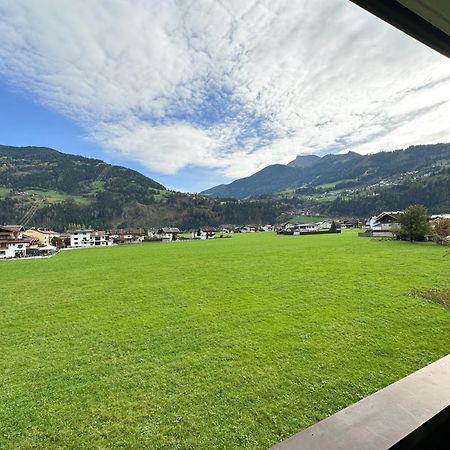Appartementhaus Zillertal Arena Zell am Ziller Bagian luar foto